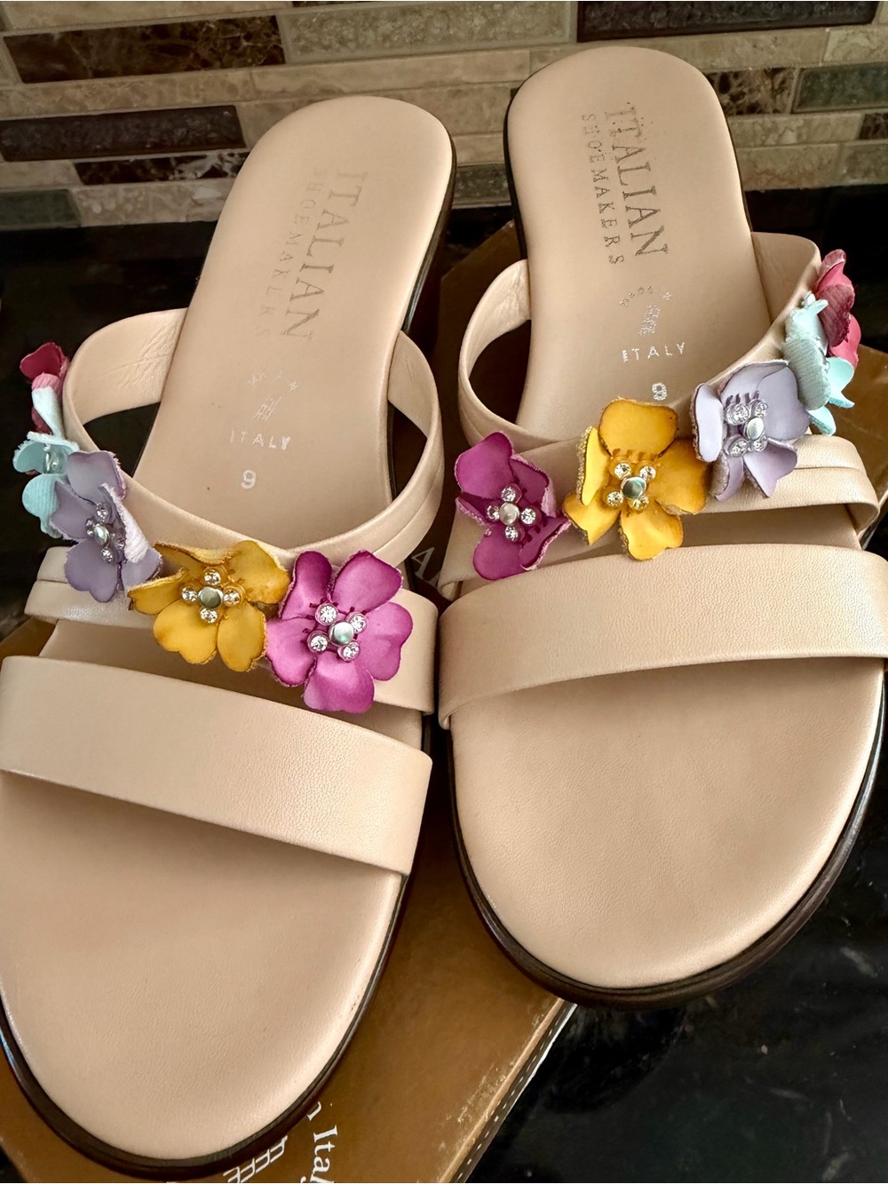 Italian Shoemakers Nude Slide Wedge Sandals with Multicolor Floral Appliqués - Picture 11 of 11